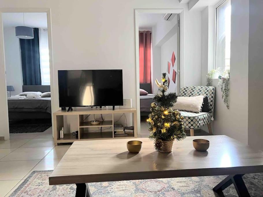 Brand New Bright Modern 6Bdr Apt-1Min To Acropolis Atenas Exterior foto